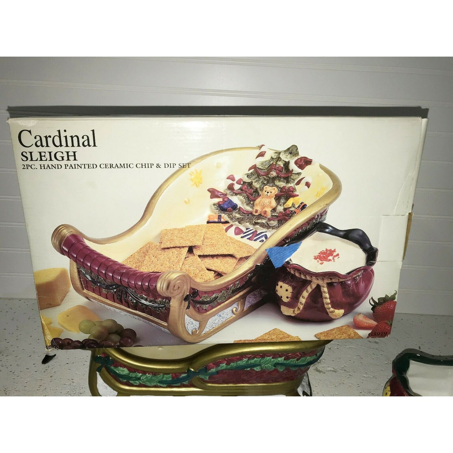 CARDINAL SLEIGH 2 Pc CHRISTMAS Hand Painted Ceramic Chip & Dip Set