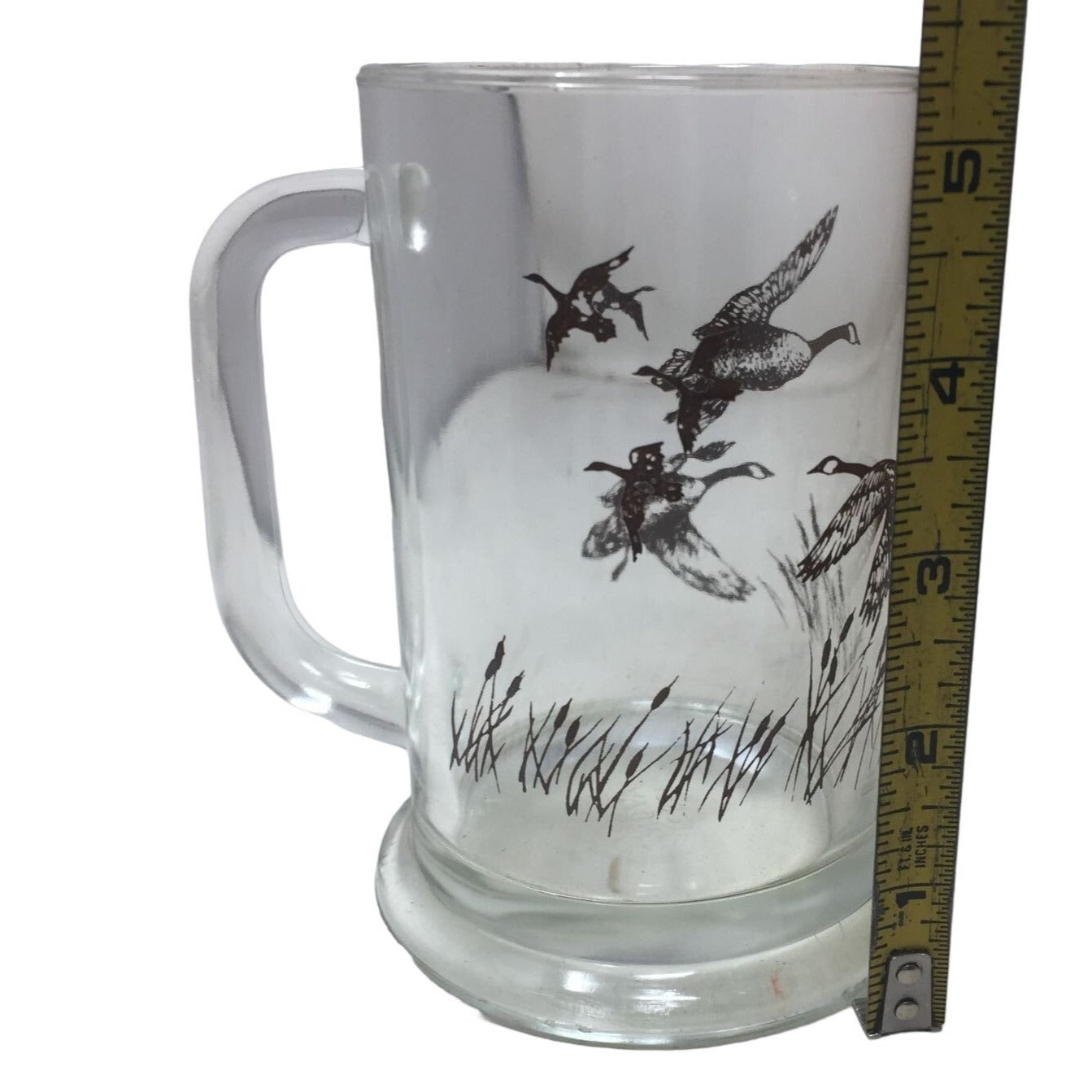 Vintage 1982 Avon Flying Wild Geese Frosty Mug - 12oz capacity