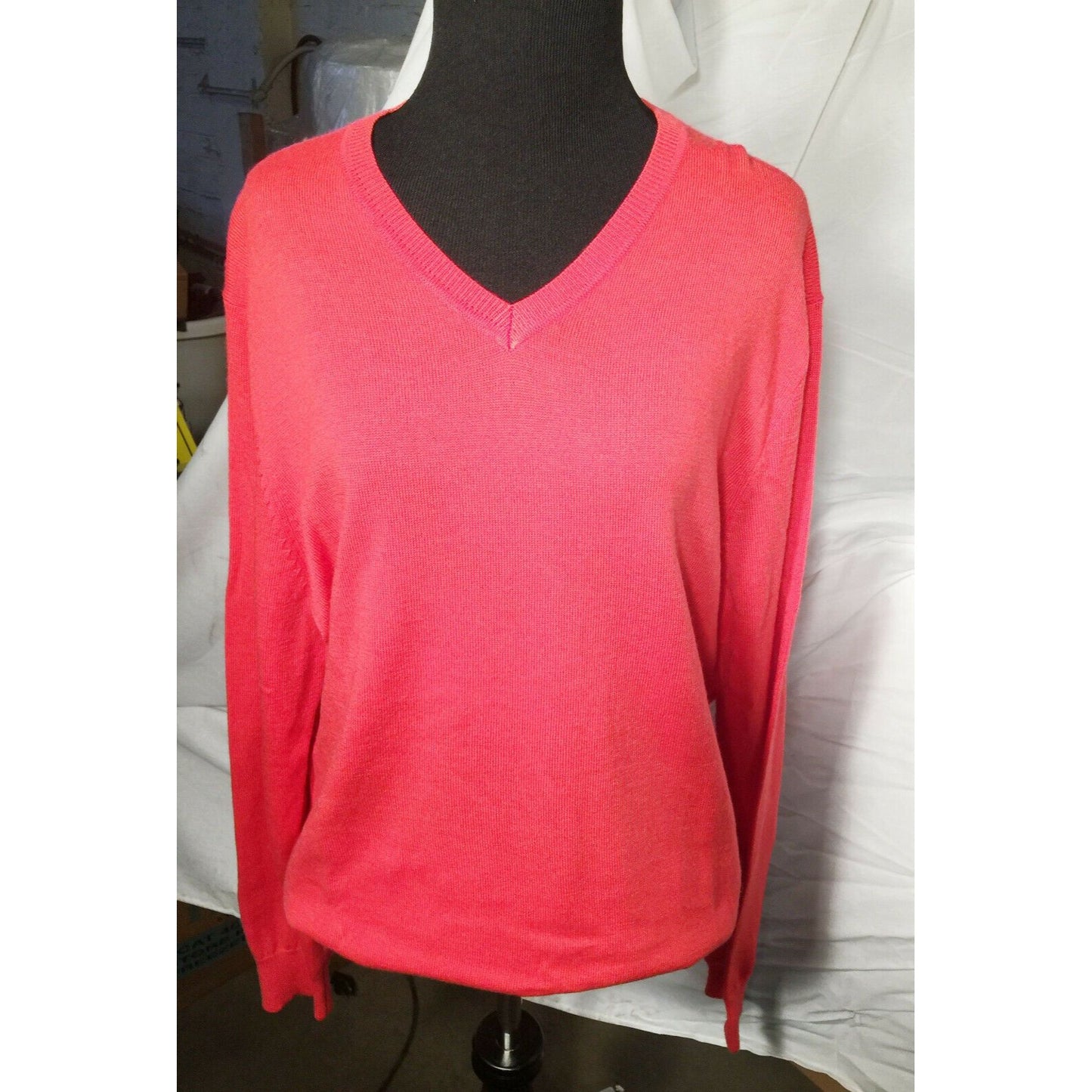 LIZ CLAIBORNE Women's Coral Pink MERINO WOOL Sweater Size Small