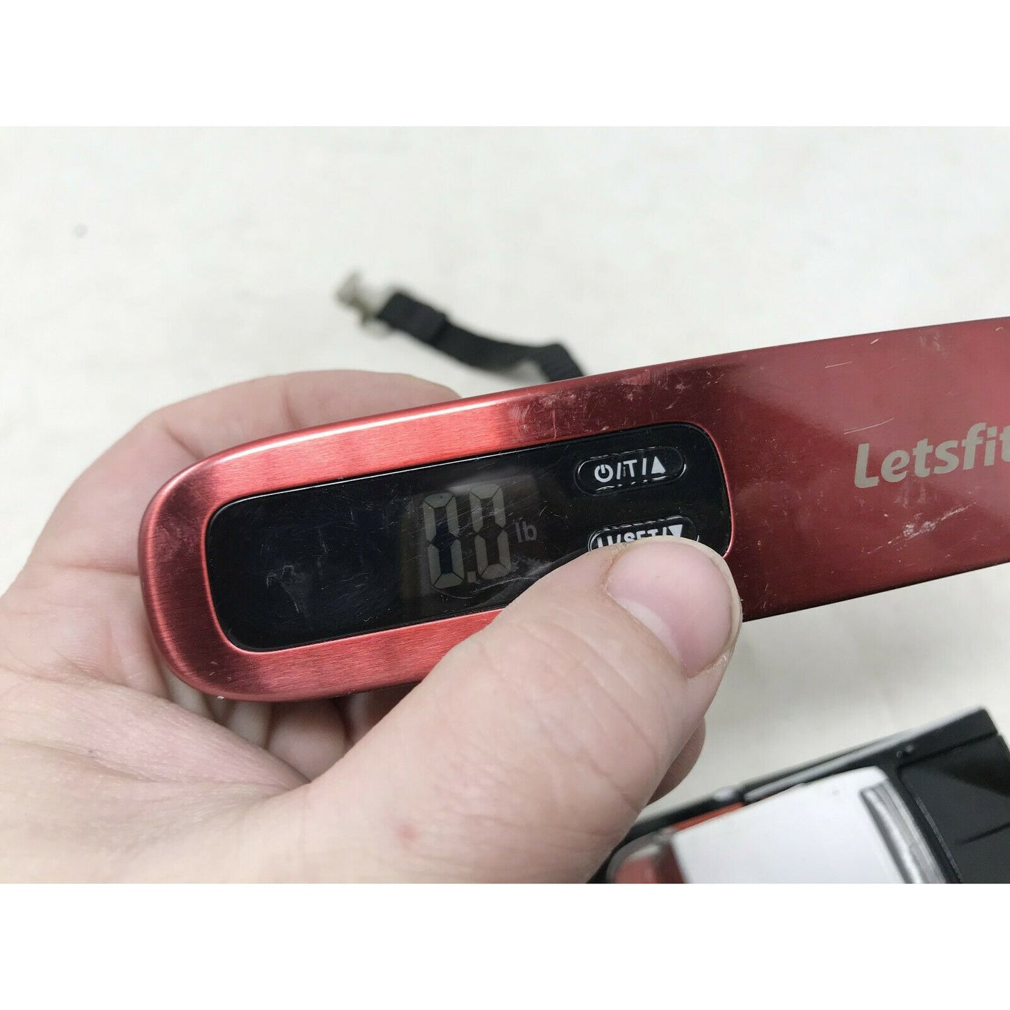 LETSFIT Portable SUITCASE Digital LUGGAGE SCALE for Travelers – A+ Stuff