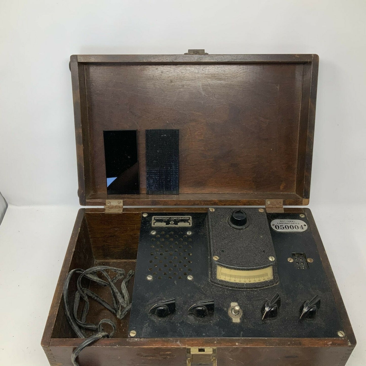 Antique PHOTOVOLT Model 610 PHOTOELECTRIC REFLECTION METER