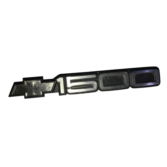 Truck emblem CHEVY 1500 - AUTO PART