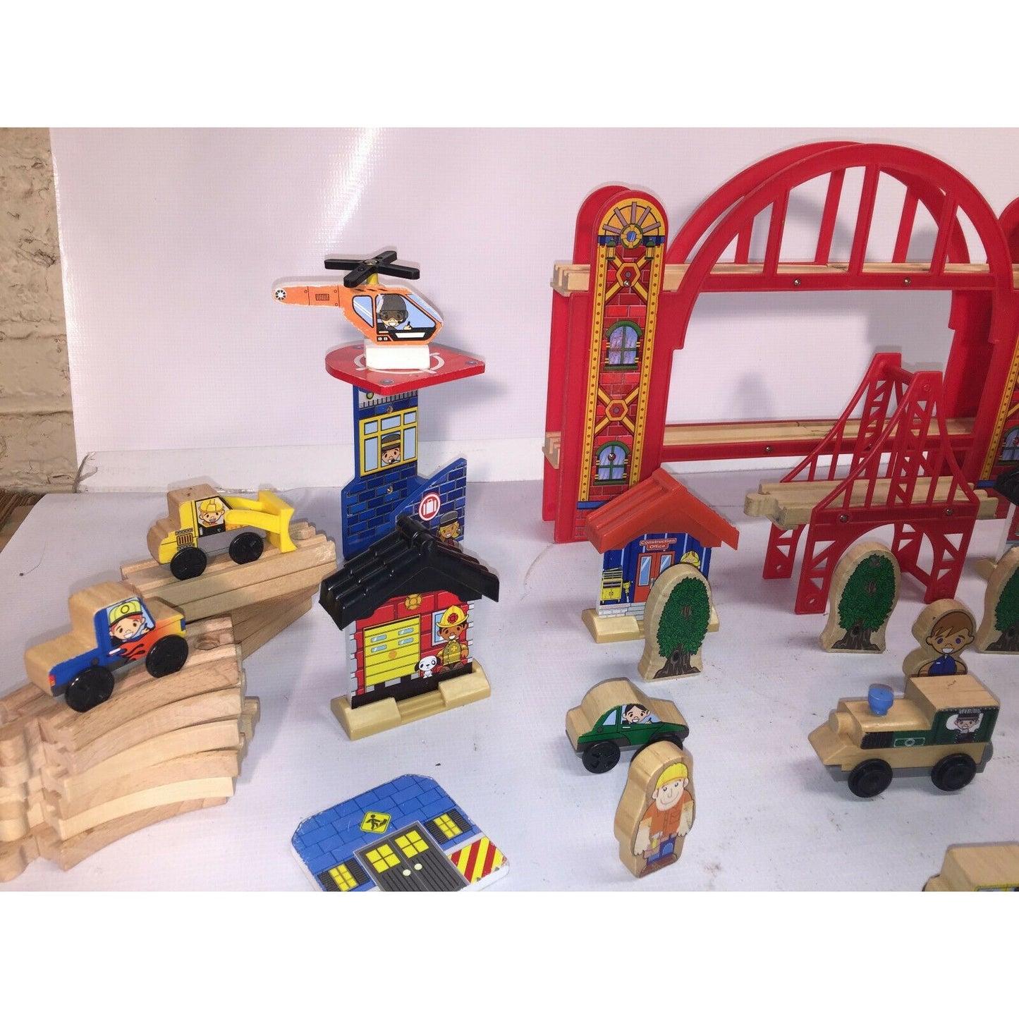 KidKraft Wooden City Playset - Vehicles, Bridge, Helicopters, Roads