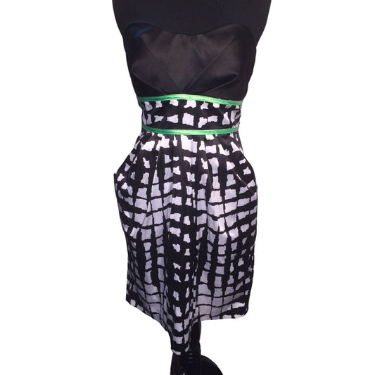 Vintage Strapless Dress with blocky black and white print and green piping - modern fun dress