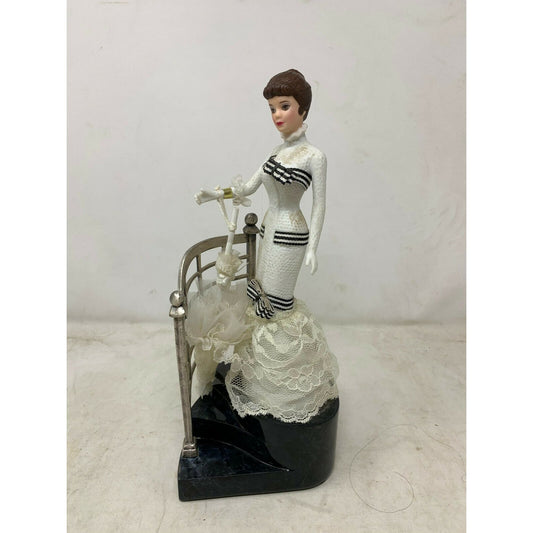 BARBIE as ELIZA DOOLITTLE Music Box "Ascot Gavotte" ltd 822/5000