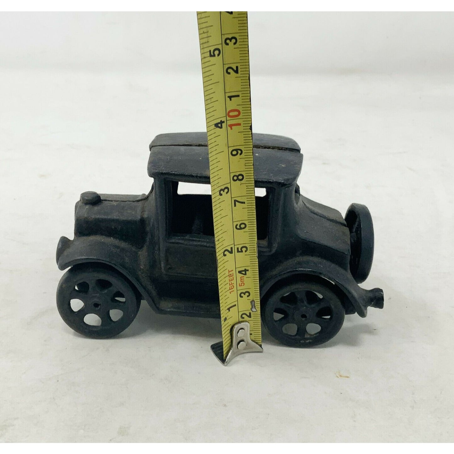 Vintage CAST IRON Model ANTIQUE CAR Metal Car Collectible