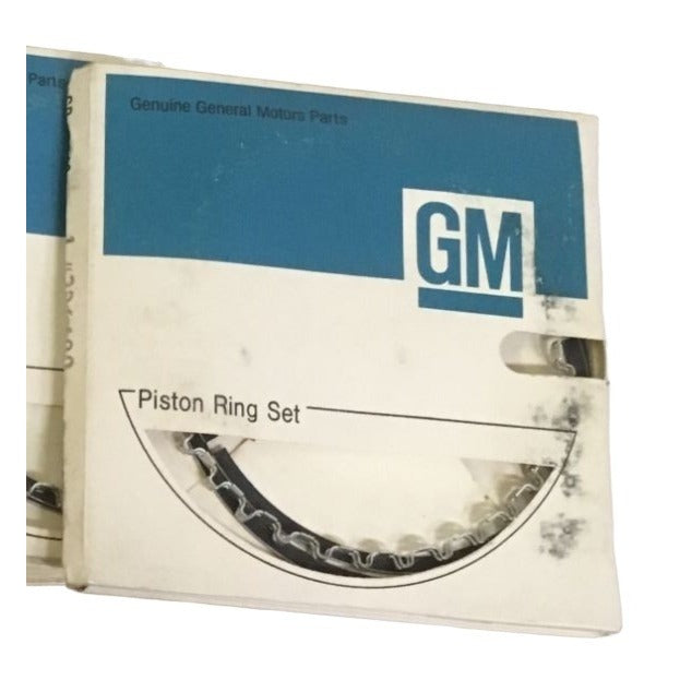 Genuine General Motors Vintage Piston Ring Kit - GM Part No 326400 NOS Auto Part