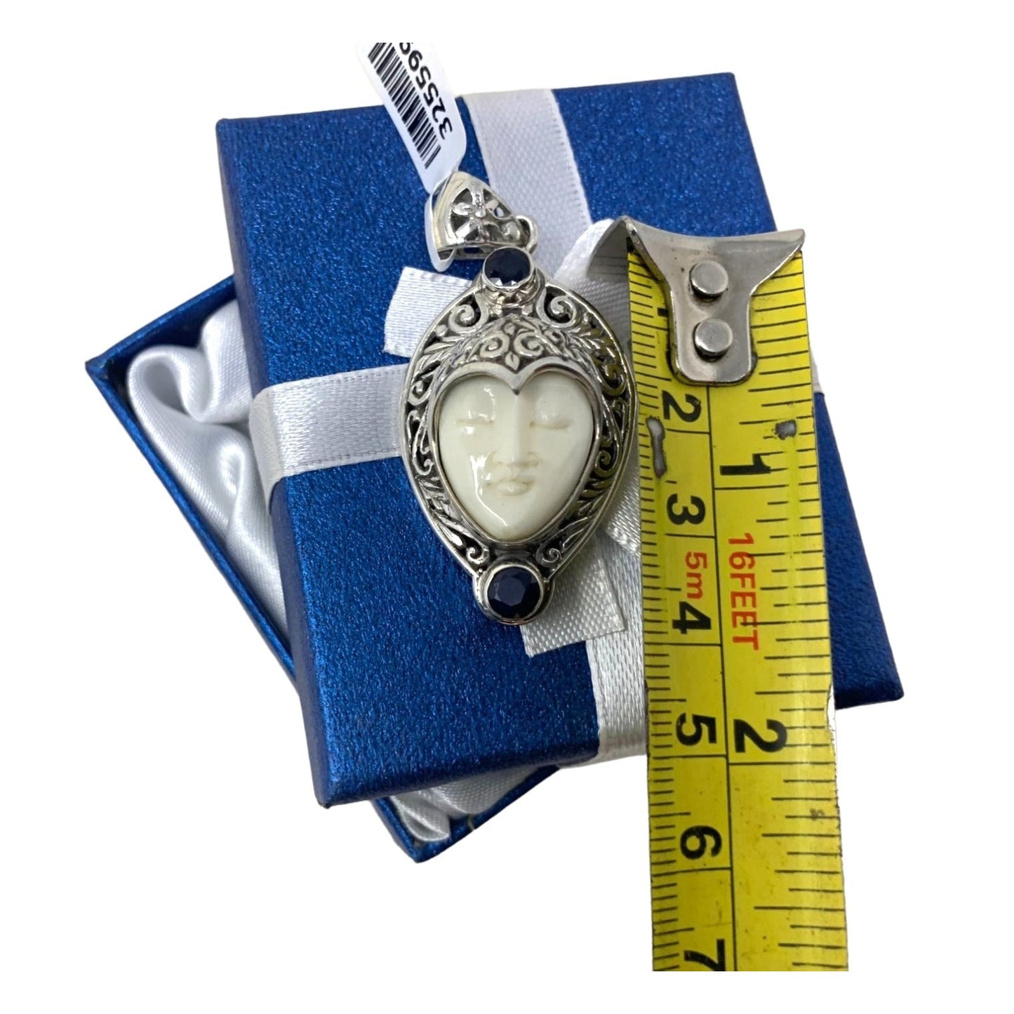 Modern CAMEO Pendant STERLING SILVER - Heart shaped face with filagree surrounding
