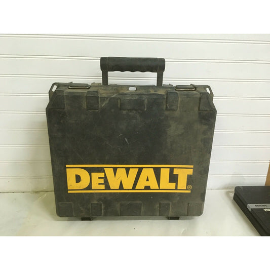 Dewalt DCD920 14.4V Volt Cordless Drill/ Driver W Battery + Case