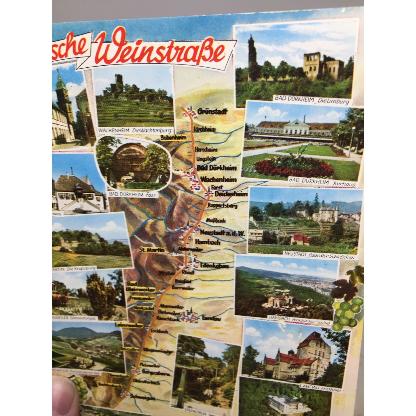 Deutsche Weinstrabe Vintage Postcard (unused) Famous Landmarks