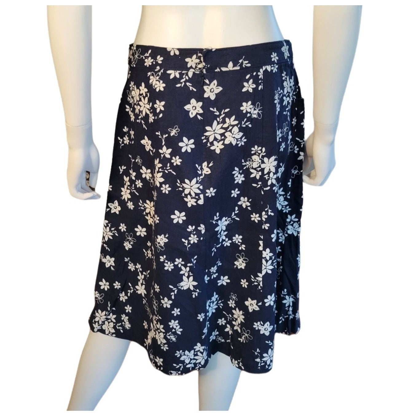 Christopher & Banks Womens Size 6 Blue Calf-Length Skirt with White Floral Pattern