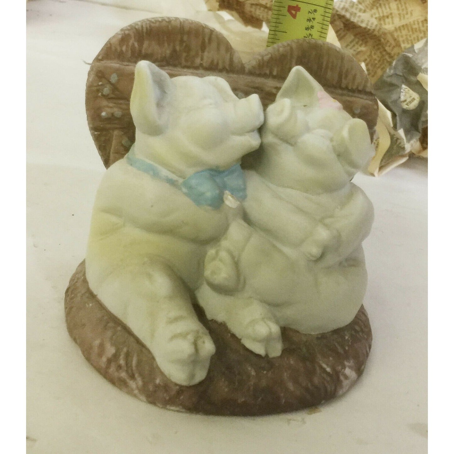 Kissing Pigs Figurine - Sitting on Heart w blue bow and pink bow