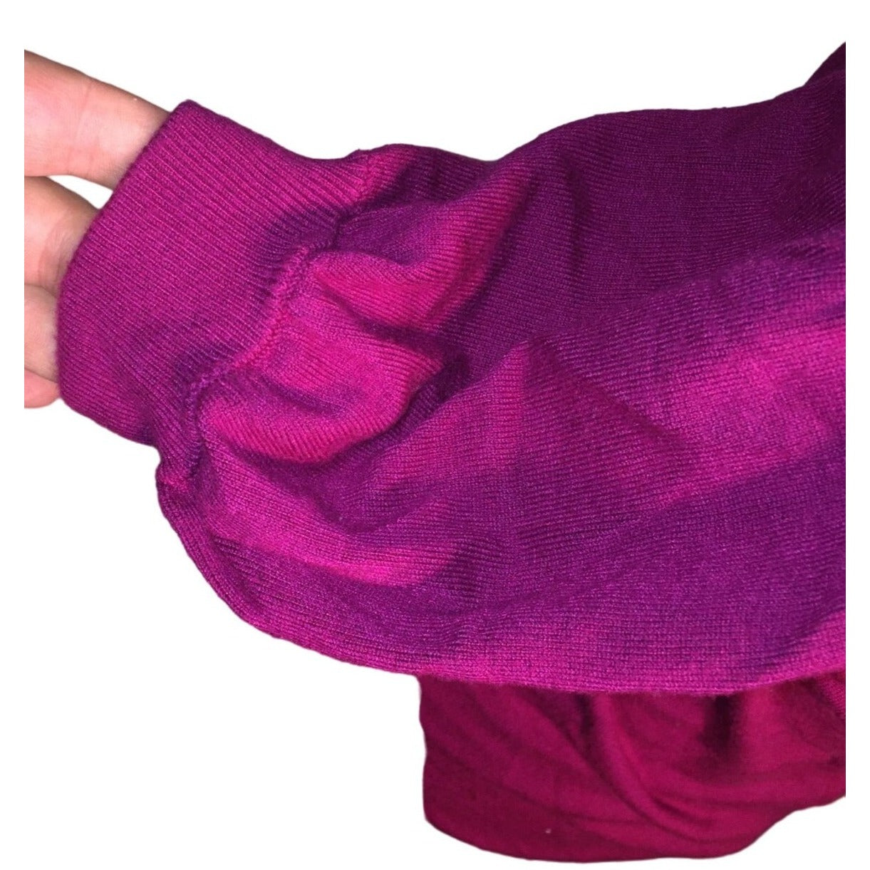 Express - Women's  XSmall Fushia Low V Neck Half Sleeve Sweater - Wide cuffs and edges