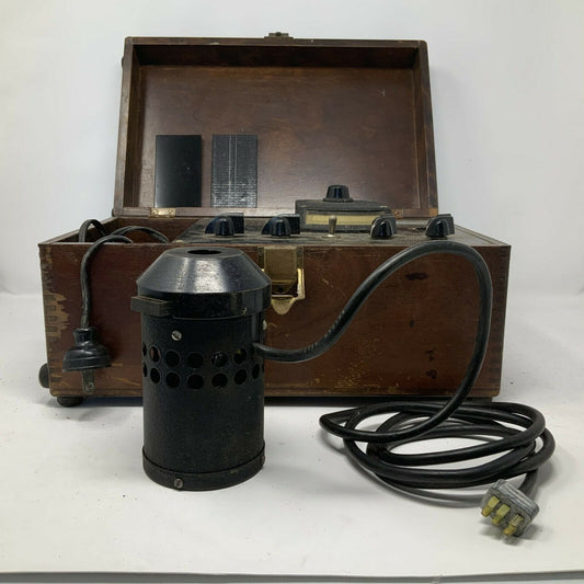 Antique PHOTOVOLT Model 610 PHOTOELECTRIC REFLECTION METER