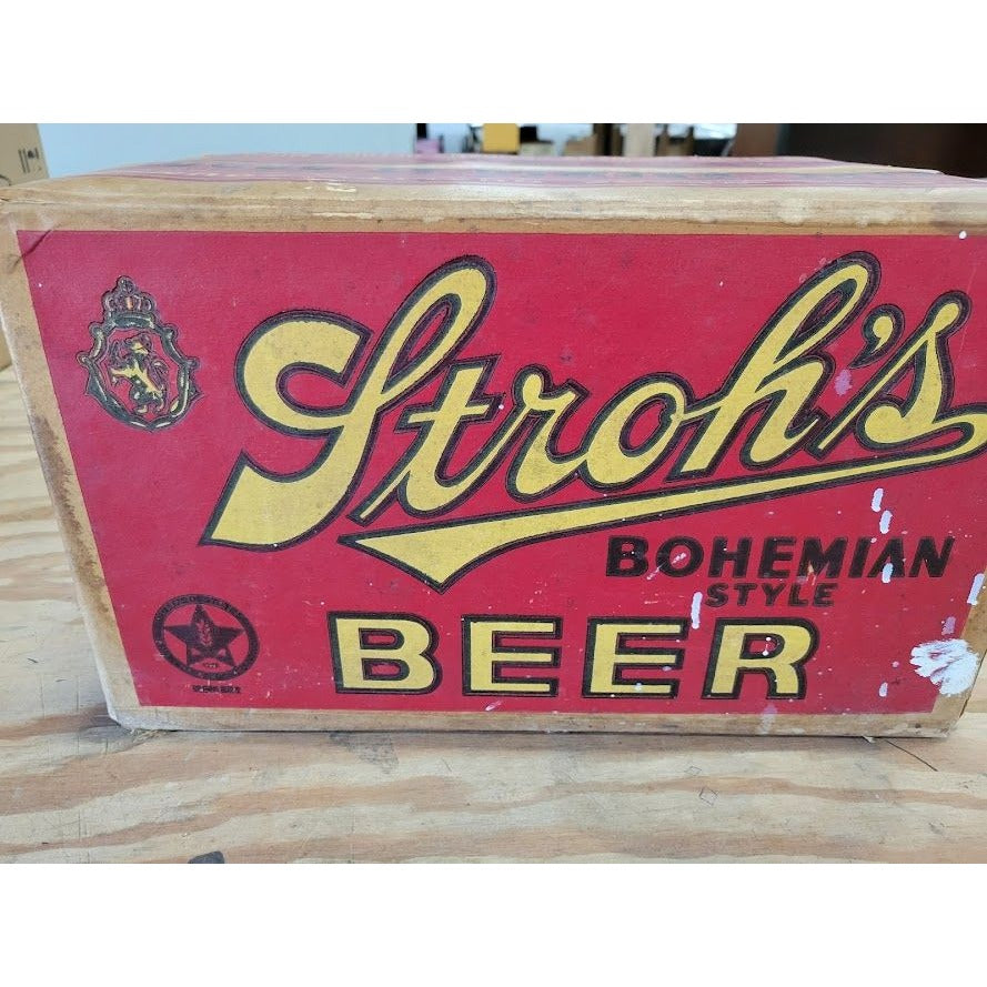 STROH'S Bohemian Bottle BEER Vintage Beer Bottles in  Case Vintage Good condition Case with  22 Bottles