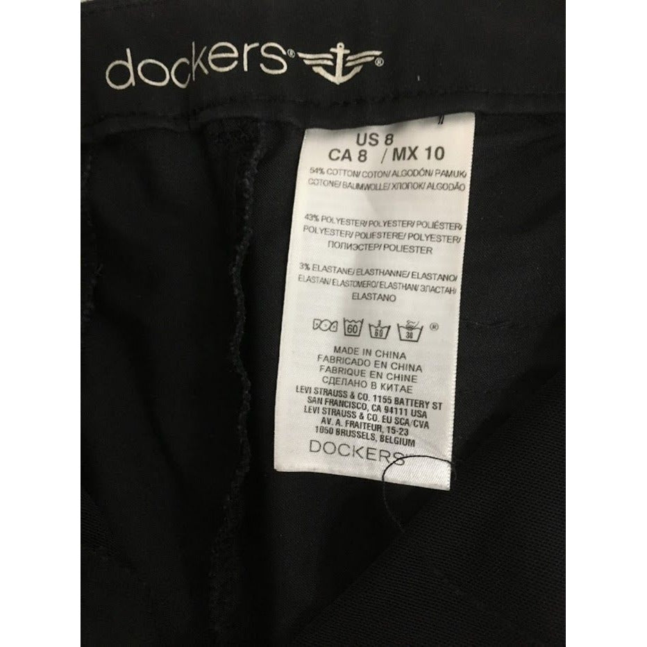 Women's Dockers black Capri Pants - womens size 8