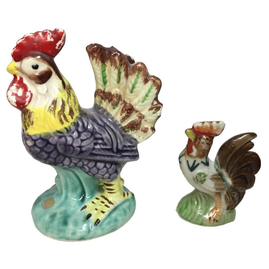 Vintage pair of Mismatched Rooster Salt / Pepper Shakers - Made in Japan