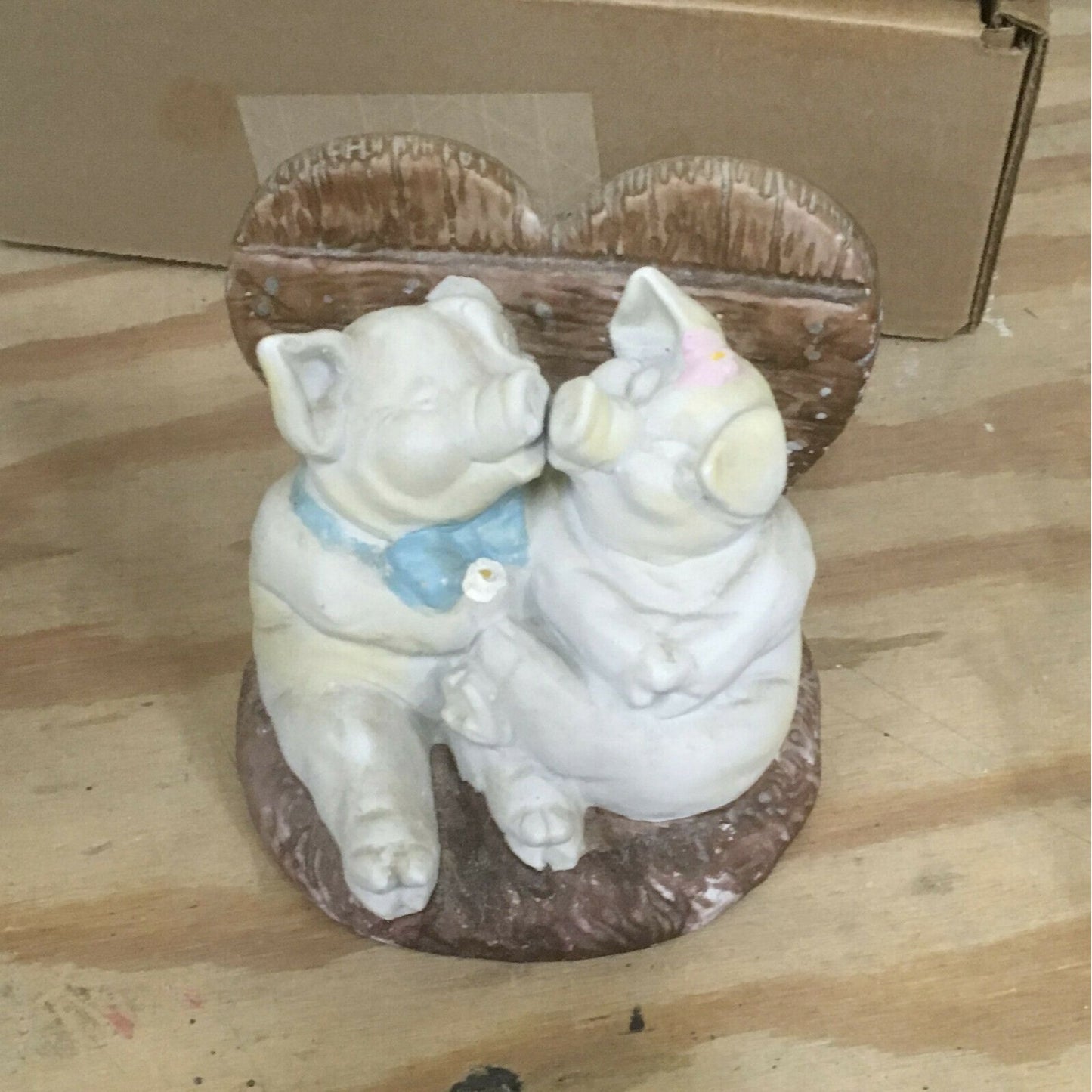 Kissing Pigs Figurine - Sitting on Heart w blue bow and pink bow