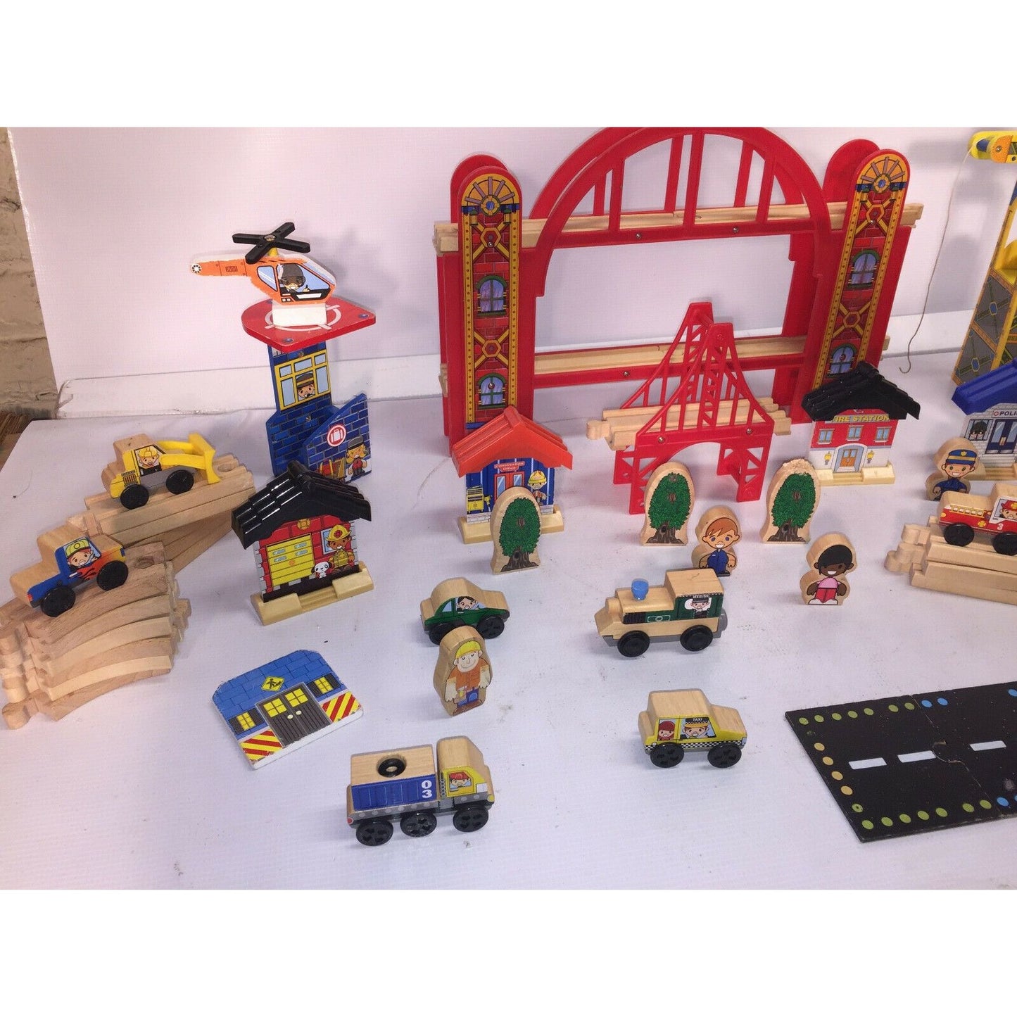 KidKraft Wooden City Playset - Vehicles, Bridge, Helicopters, Roads