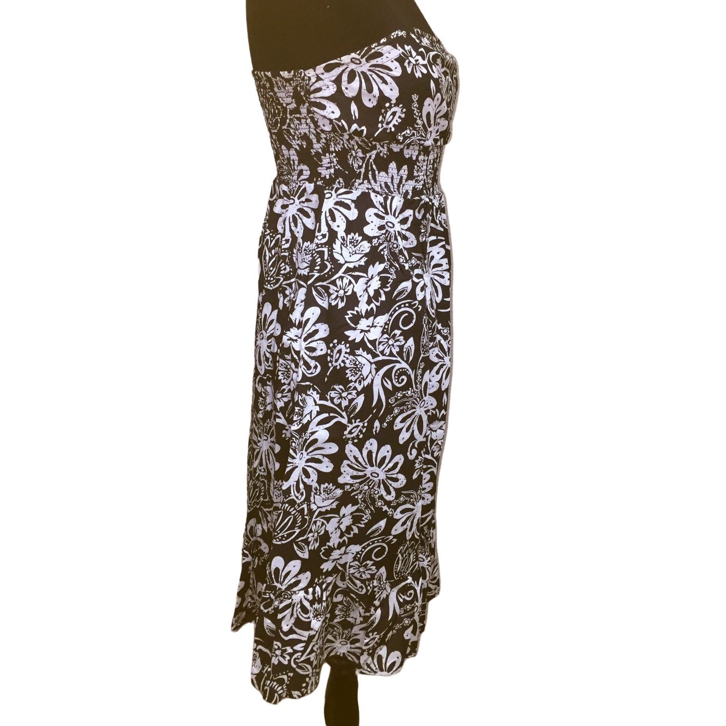 CHARLOTTE RUSSE Black and White (Cream) Floral Print Cocktail Dress Size Medium