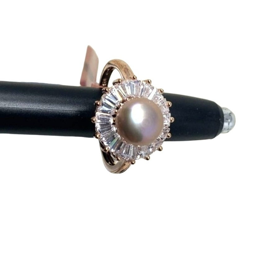 Sterling Ring - Large Pearl-like stone with Pretty Burst of gems surrounding. Gold Tone